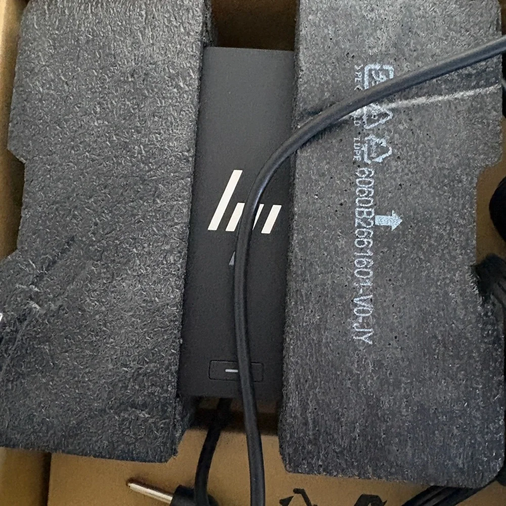HP USB-C G5 Dock Docking Station Kit‎ with power cord New Tested